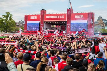 Huldiging voetbalclub Ajax in Amsterdam