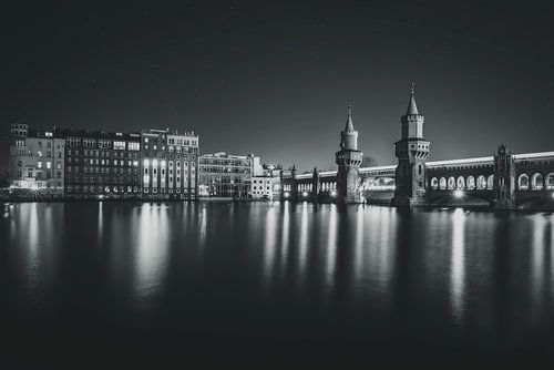 Oberbaumbrücke (Berlin) at night by Skyze Photography by André Stein 2 persons sofa canvas canvas al