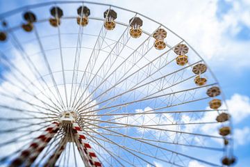 Honfleur Ferris wheel by Marjolijn Maljaars