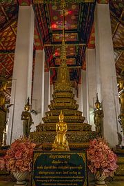 Temple @ Bangkok, Thailand by Travel Tips and Stories