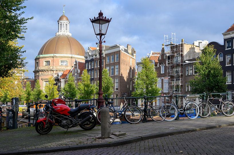 Singel Amsterdam by Peter Bartelings