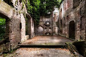 Urban/Urbex/Fallen Castle Asten près de Heusden