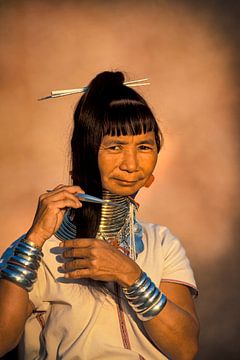 Myanmar, Loikaw (am Inle-See). Frau vom Stamm der Padaung.