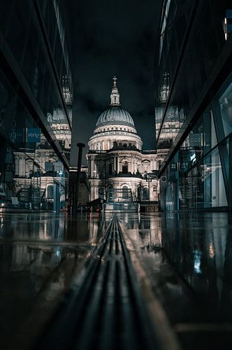 London, St Paul's.