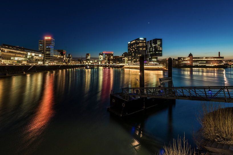 Düsseldorf Medienhafen van Sebastian Freitag