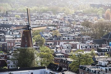 Uitzicht op de Molen aan de Adelaarstraat in Utrecht. von De Utrechtse Internet Courant (DUIC)