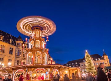 Weihnachtspyramide auf dem Weihnachtsmarkt von Animaflora PicsStock