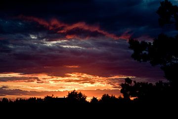 Zonsondergang in Skagen by Guy de Nooij