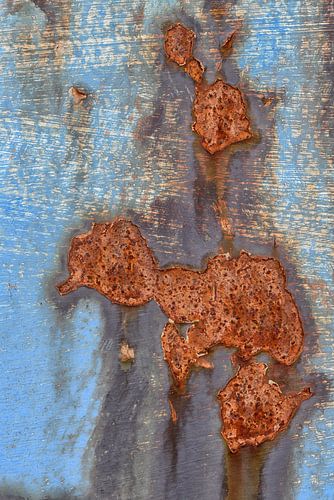 Blauwe industriële textuur - roest en patina in een vintage look van Rolf Schnepp