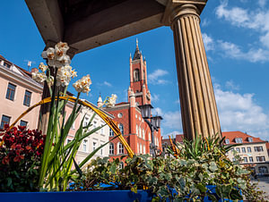 Blick auf das Rathaus von Kamenz in Sachsen