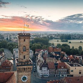 Stadhuis van Fürth met klaverbladvlag van Faszination Fürth