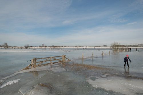 Schaatsplezier in de uiterwaarden