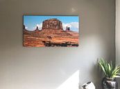 Klantfoto: Monument Valley met Navajo Indiaan van Dimitri Verkuijl