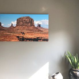 Klantfoto: Monument Valley met Navajo Indiaan van Dimitri Verkuijl, op canvas