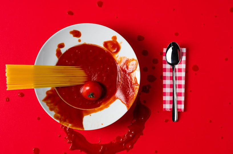 Tomatoes and pasta! by Hennnie Keeris