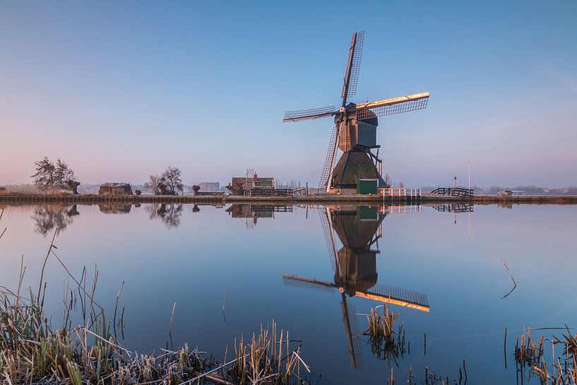 Le moulin de Kinderdijk au lever du soleil par Ilya Korzelius
