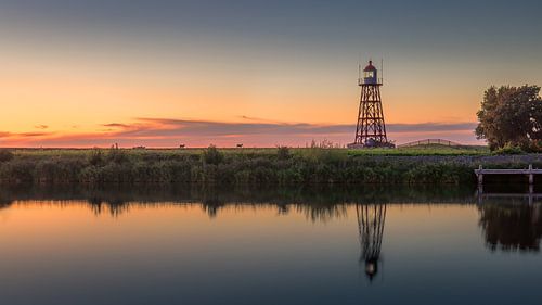 De vuurtoren van Stavoren in de provincie Friesland een icoon aan het IJsselmeer.
