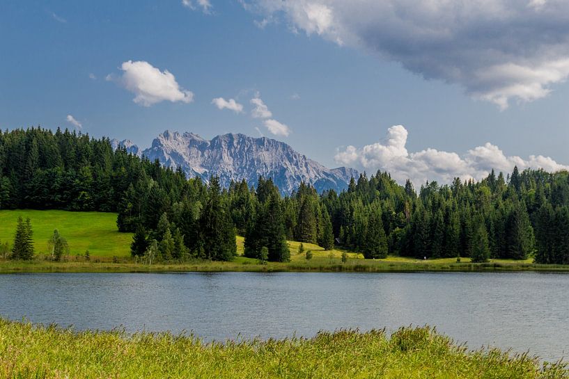 Beautiful lake landscape at the Wagenbruchsee by Oliver Hlavaty