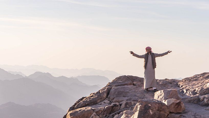 Bedouin on top of Mount Sinai (Egypt) by Jessica Lokker