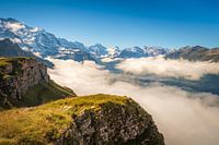 Blik vanaf Männlichen op de bergen van het Berner Oberland (Zwitserland)