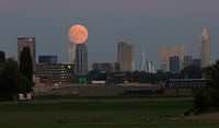 Rotterdam full moon