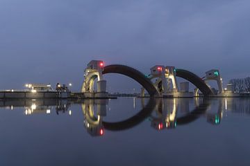 Weir and lock complex Amerongen by Moetwil en van Dijk - Fotografie