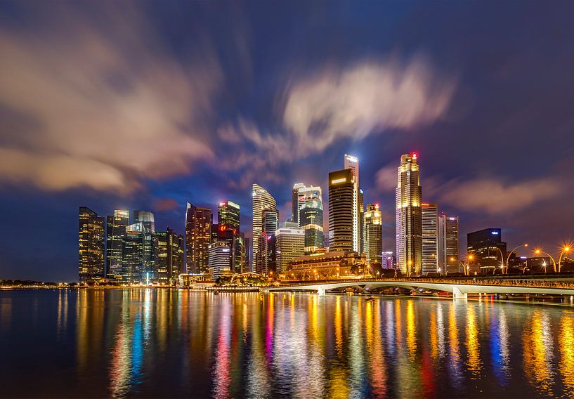 Bright Lights in Singapore by Adelheid Smitt