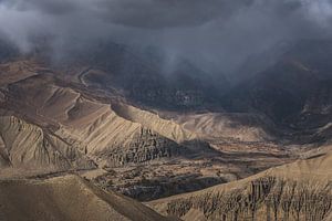 In de wolken in de Himalaya | Nepal van Photolovers reisfotografie