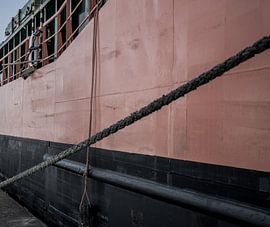 Seile für Hafenfotografie und Schiffsrumpf von scheepskijkerhavenfotografie