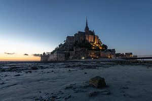 Mont St. Michel in het avondlicht