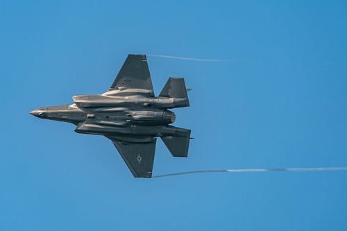 F-35 jet fighter airborne