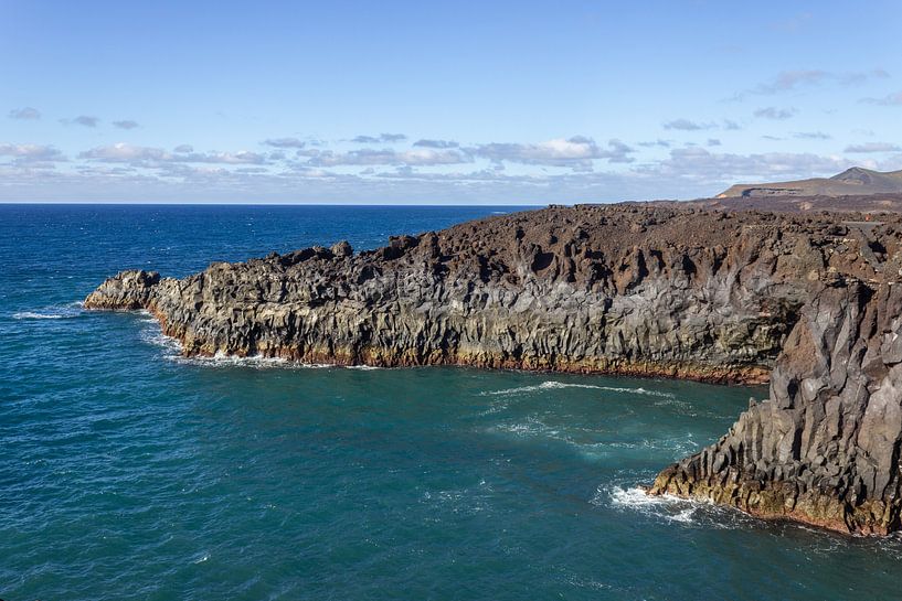 Felsige Küste Los Hervideros im Südwesten von Lanzarote von Reiner Conrad