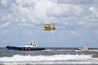 De KNRM in actie  by Evert Jan Kip thumbnail