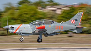 PZL-130 Orlik van het Poolse Orlik Aerobatic Team.