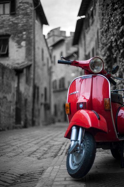 Rot Vespa Piaggio von Bart van der Borst