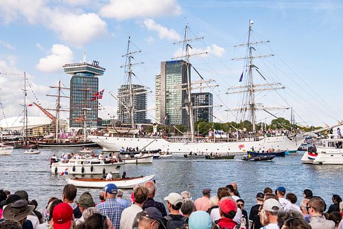SAIL Amsterdam 2025, Sail-Out Christian Radich Schiff