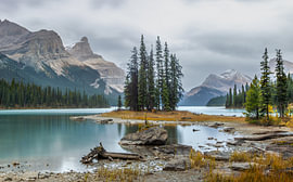 Stilte tussen de Canadese bergreuzen van Thomas Röell