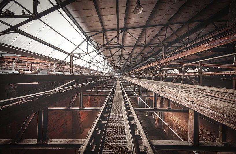 Conveyor belt by Dennis Evertse