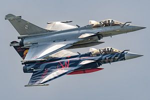 Vorbeiflug des Rafale Tactical Display Teams.