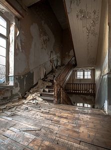 Treppe im Verfall von Olivier Photography