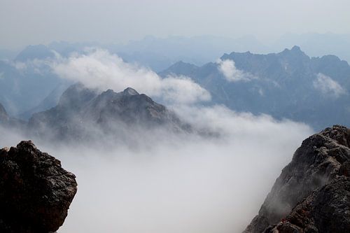 Uitzicht over de bergen