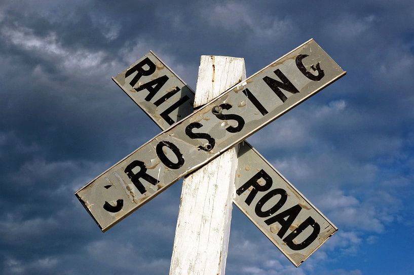 Railroad Crossing van Peter Bongers