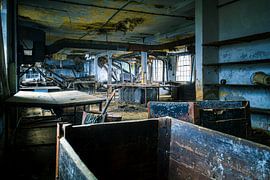 Stille Ruinen - Die vergessene Textilfabrik von InfiniteArtLabs