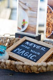 Inspirerende boodschap op een schoolbord van David Krause