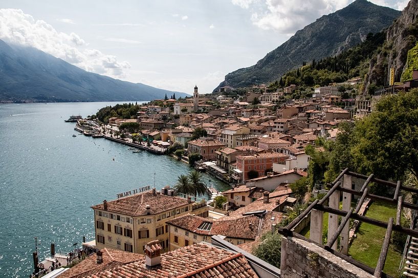 Salò aan het Gardameer - Italië van Frens van der Sluis