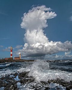 De vuurtoren van El Toston op Fuerteventura, Canarische Eilanden, Spanje.