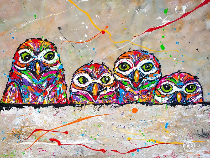 Kanincheneulen in einer Reihe von Happy Paintings / Renata Rolefes