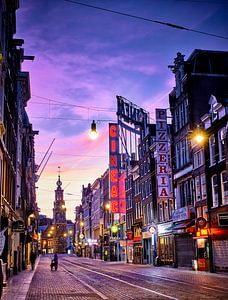 Amsterdam by Night van Peter de Jong