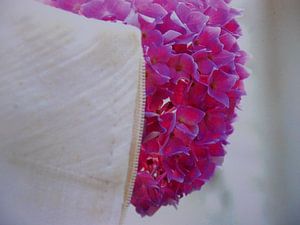 Brautkleid mit Hortensie