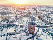 Zwolle Sassenpoort tijdens een koude winterochtend van Sjoerd van der Wal Fotografie thumbnail